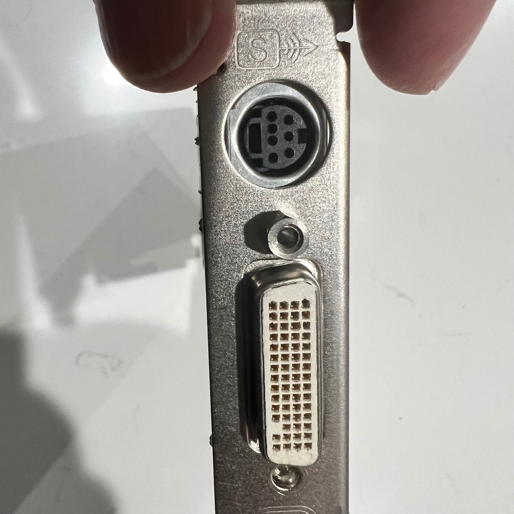 ATI Radeon B276 Graphics Card 109-B27631-00 PCIe DVI S-Video Video Card